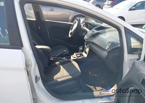 2017 Ford Fiesta Se из США, поврежденный, VIN 3FADP4EJXHM129173